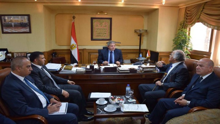 وزير الرياضة ، ممدوح عباس