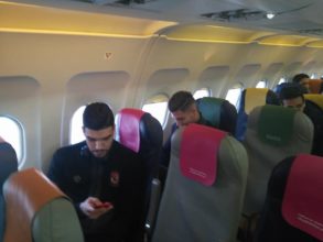 بعثة الأهلي بالطائرة