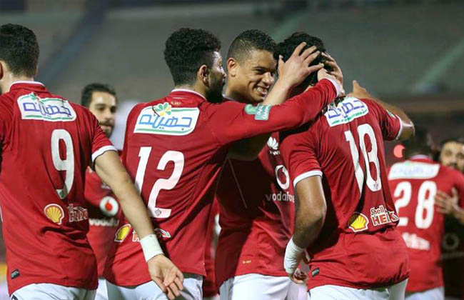 لاعبي الأهلي