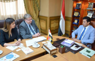 وزير الشباب والرياضة